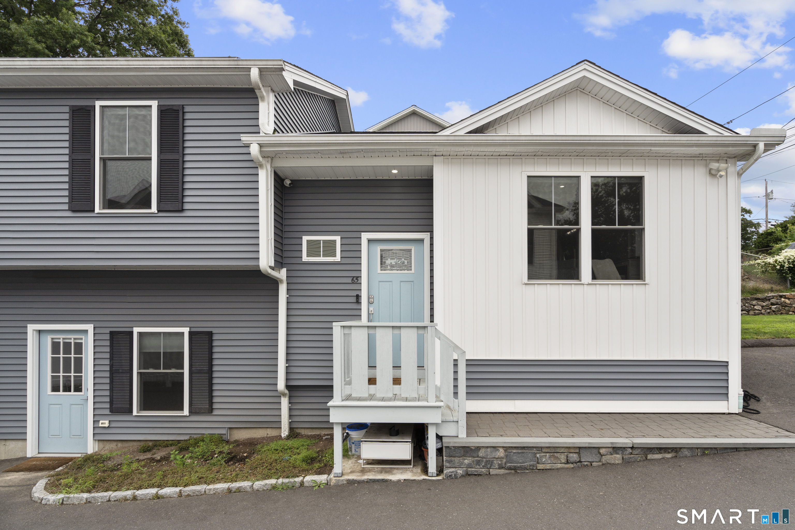 65 Sterling Street Fairfield CT 06825