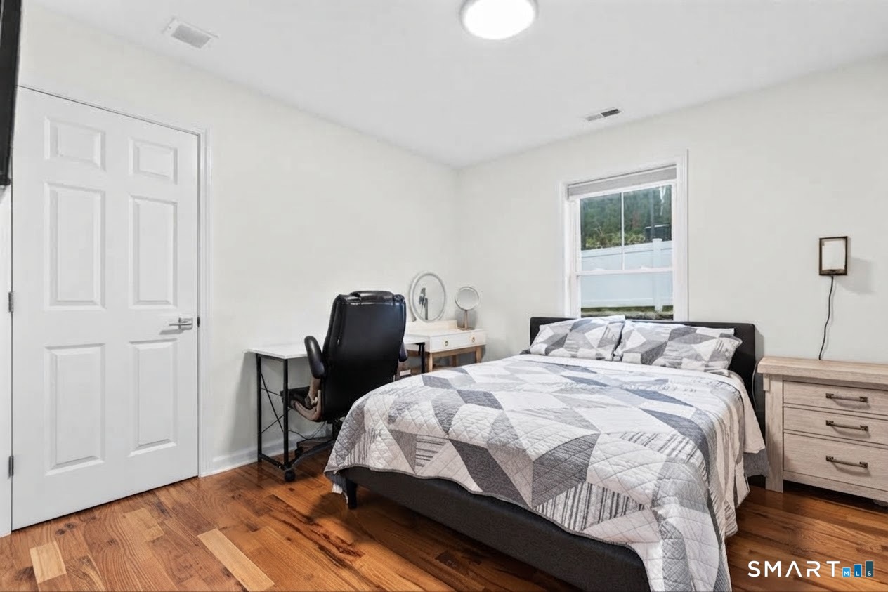 65 Sterling Street Fairfield CT 06825