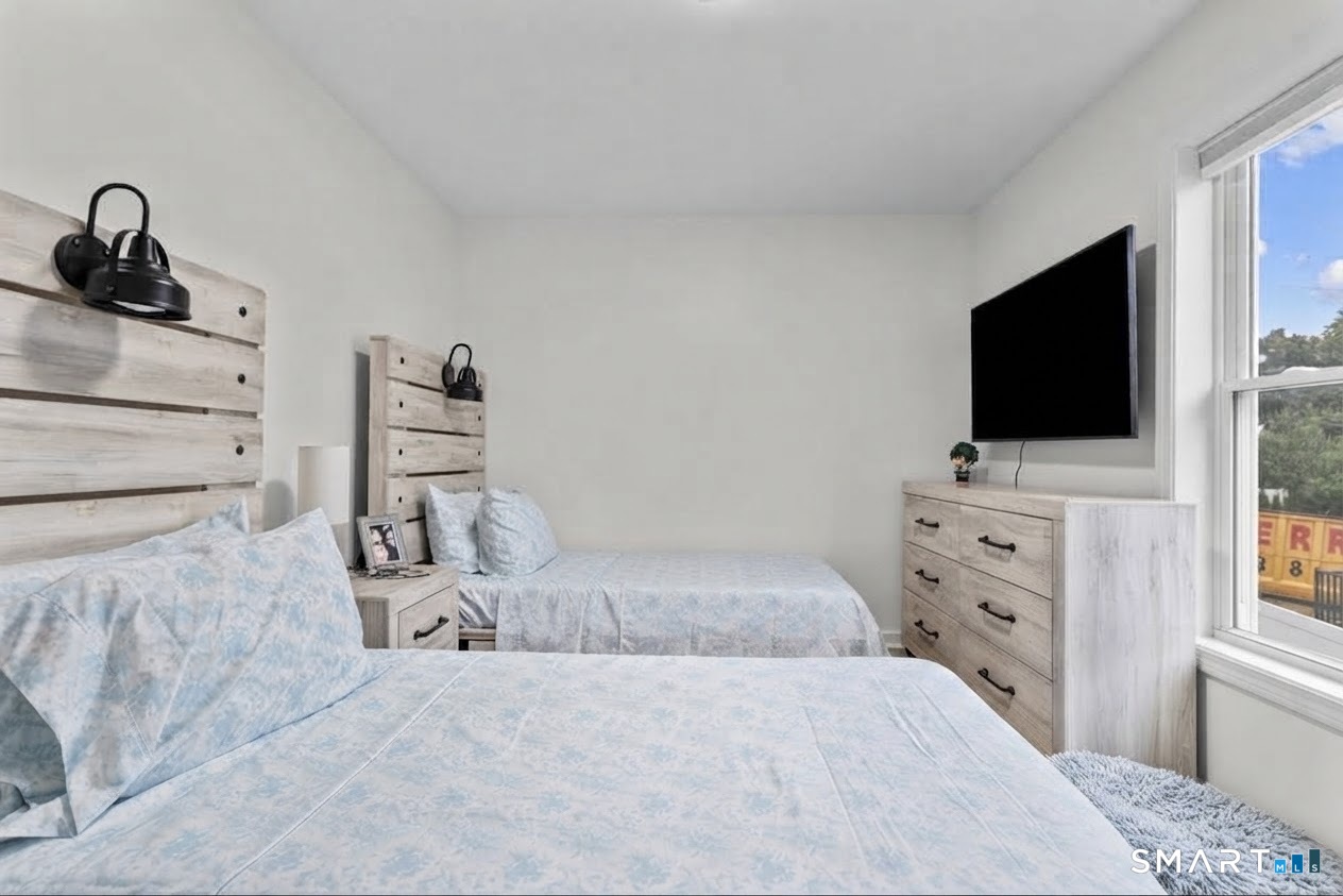 65 Sterling Street Fairfield CT 06825
