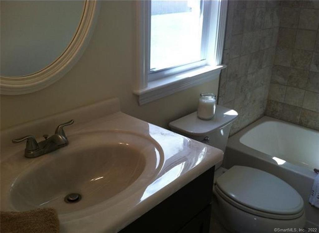33 Inverness Lane Middletown CT 06457