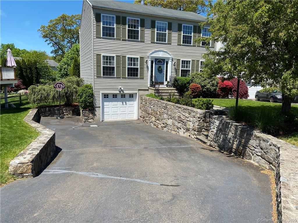 7 Lacey Lane Norwalk CT 06854