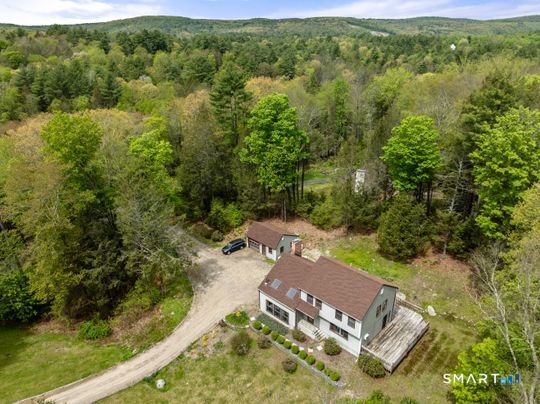 26 Old Coach Road Barkhamsted CT 06065