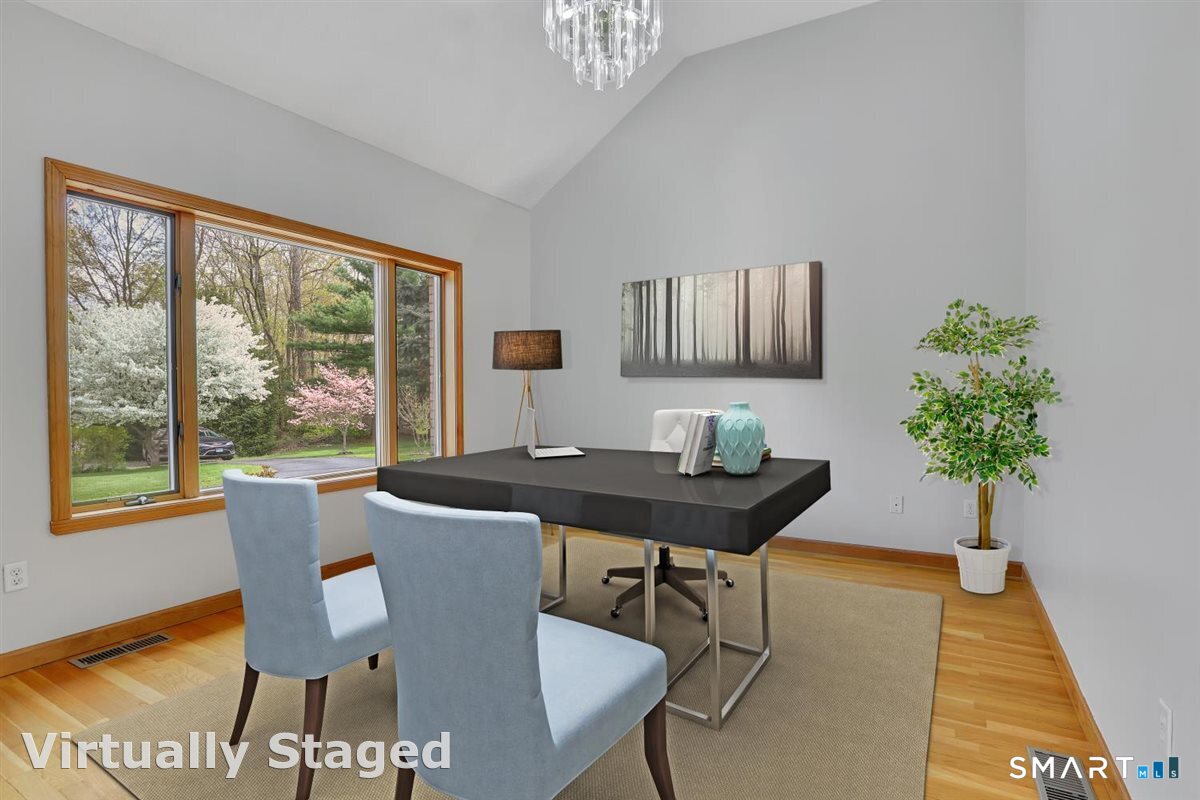 121 Bartholomew Road Middletown CT 06457