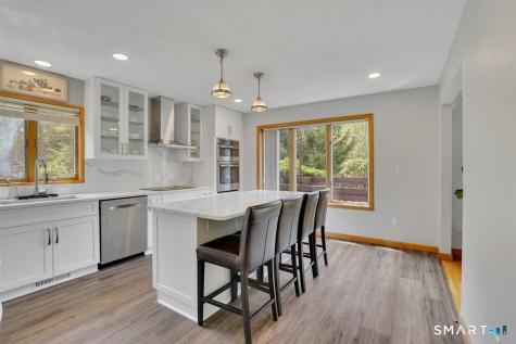 121 Bartholomew Road Middletown CT 06457