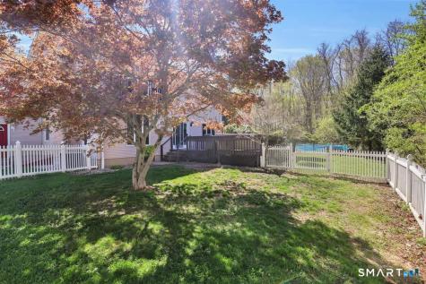 121 Bartholomew Road Middletown CT 06457