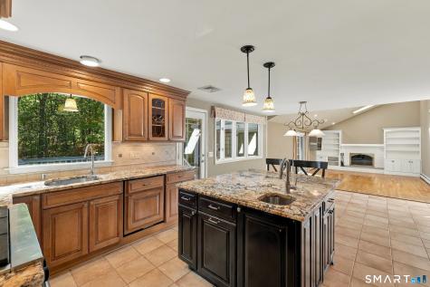 122 Meadow Hills Drive Guilford CT 06437