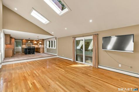 122 Meadow Hills Drive Guilford CT 06437
