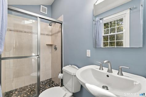 122 Meadow Hills Drive Guilford CT 06437