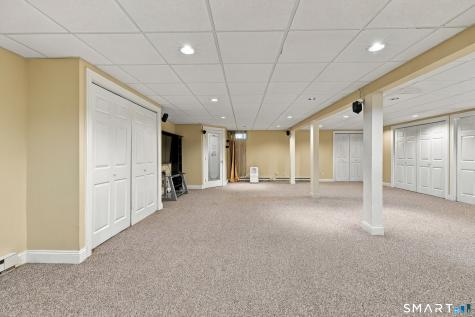 122 Meadow Hills Drive Guilford CT 06437