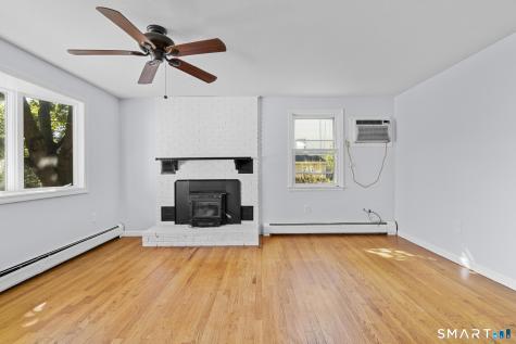21 Chapman Street Newington CT 06111