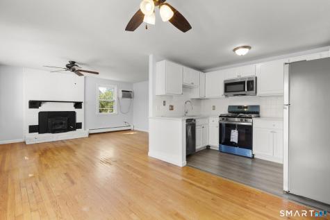 21 Chapman Street Newington CT 06111