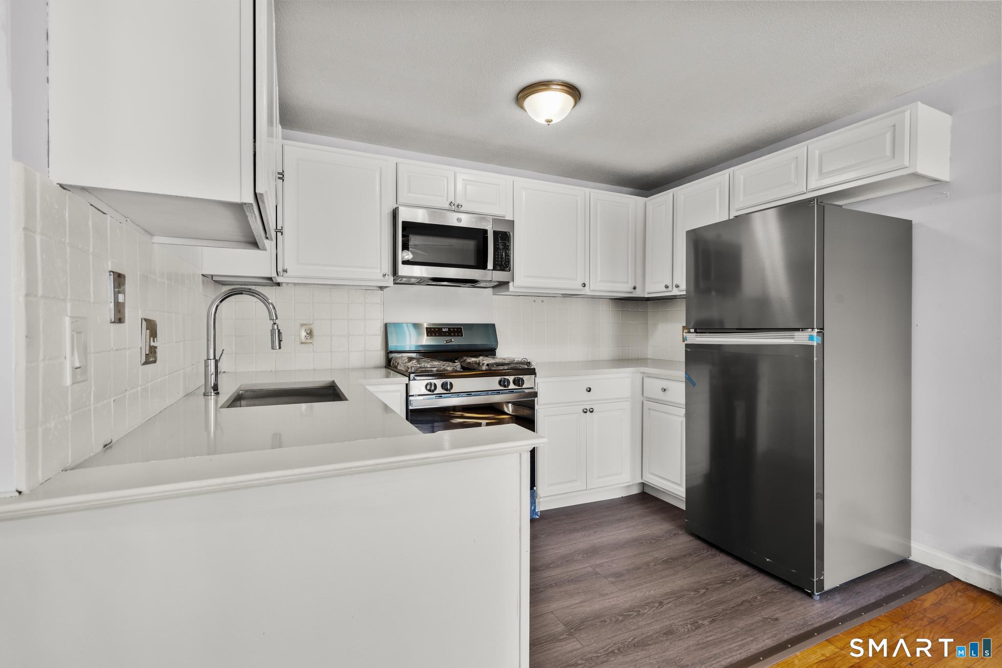 21 Chapman Street Newington CT 06111