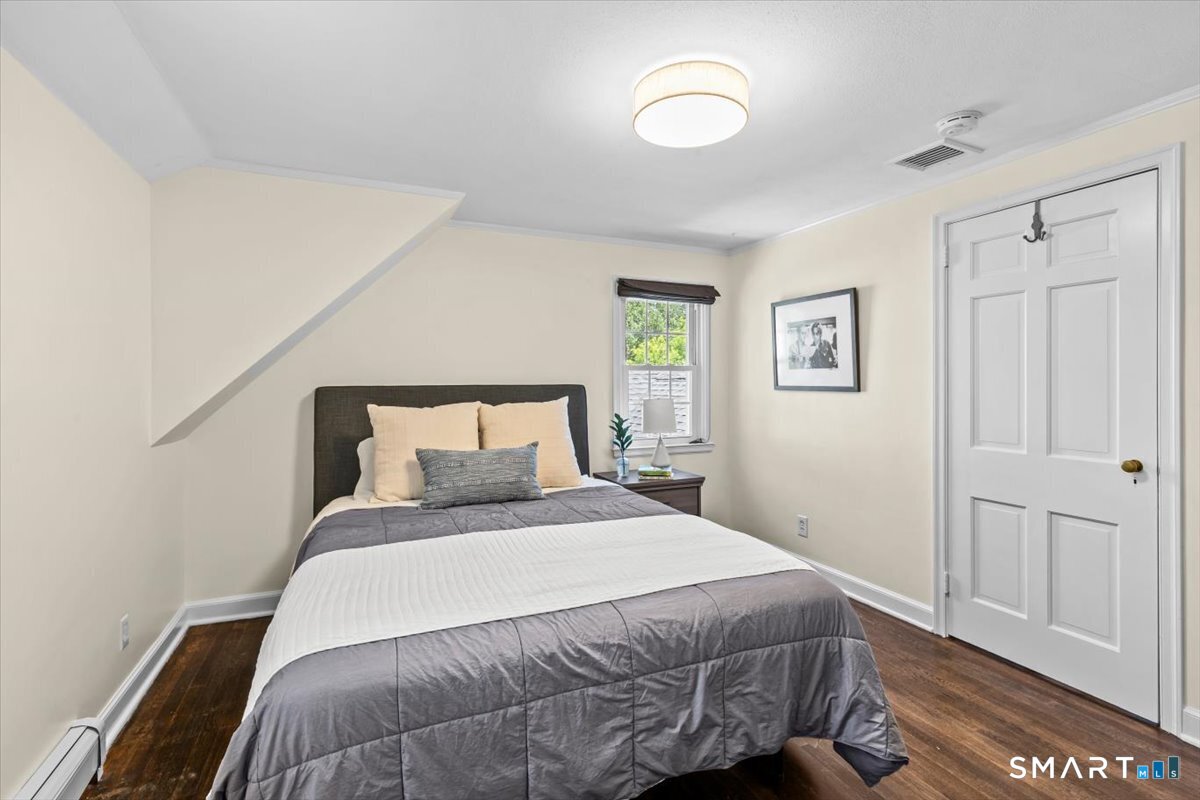 255 Mountain Road West Hartford CT 06107