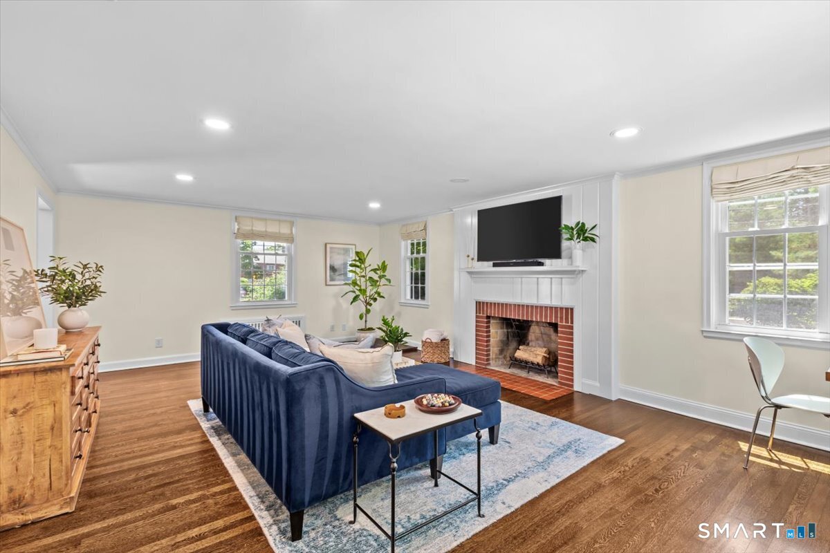 255 Mountain Road West Hartford CT 06107