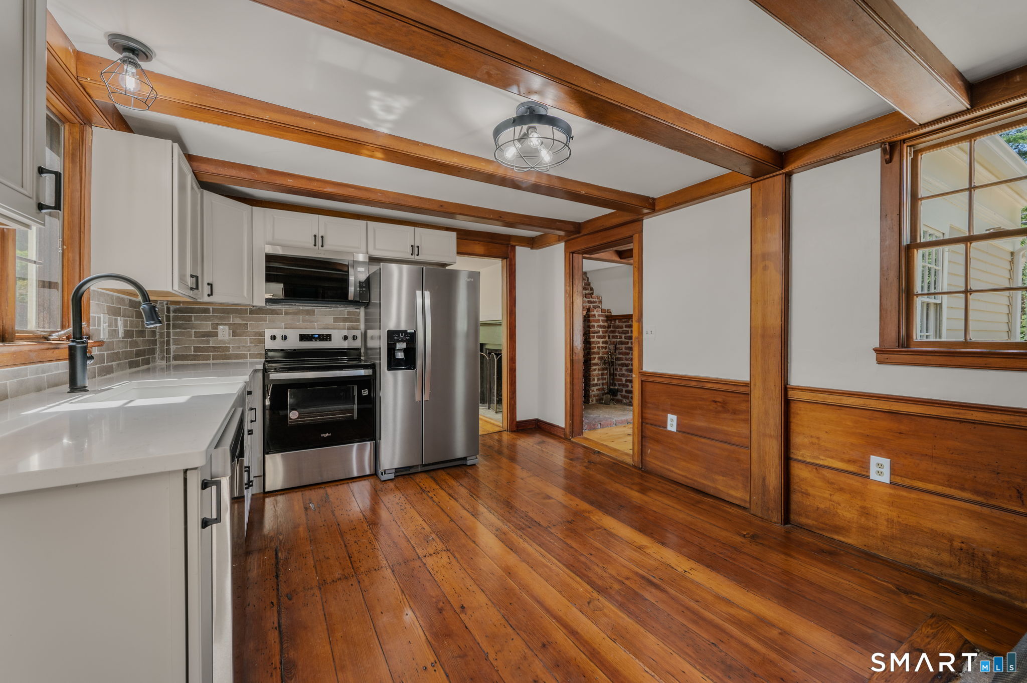 294 North Stonington Road Stonington CT 06378