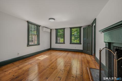 294 North Stonington Road Stonington CT 06378