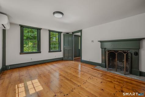 294 North Stonington Road Stonington CT 06378