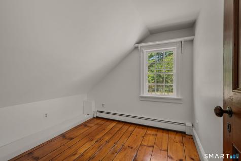 294 North Stonington Road Stonington CT 06378