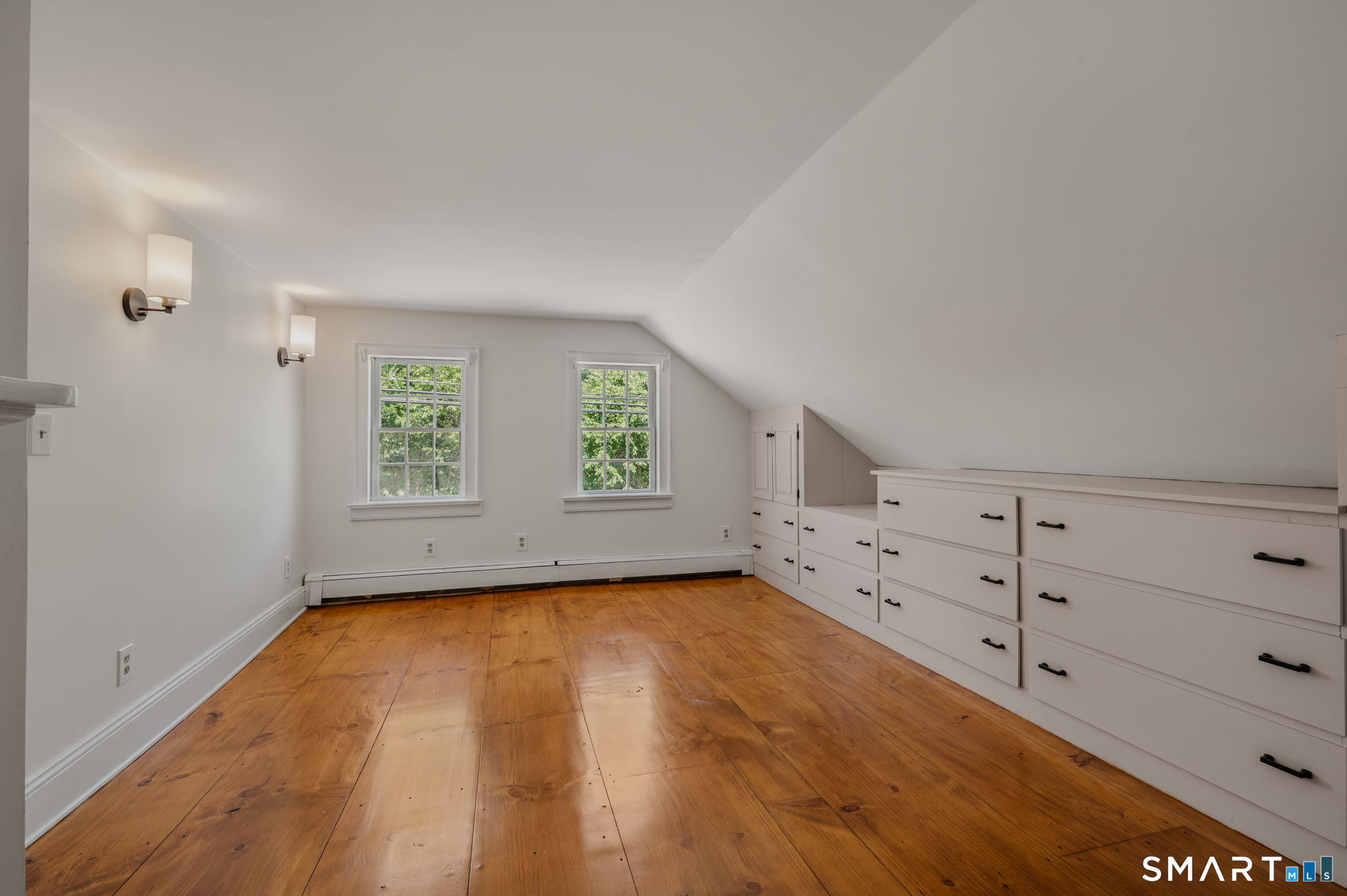 294 North Stonington Road Stonington CT 06378