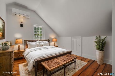 294 North Stonington Road Stonington CT 06378