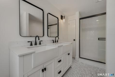 294 North Stonington Road Stonington CT 06378