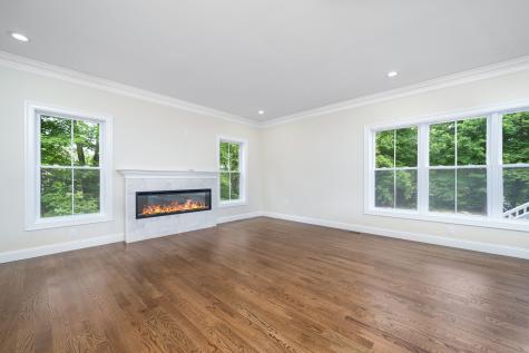 12 Verville Road Avon CT 06001