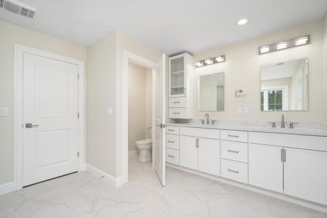 12 Verville Road Avon CT 06001