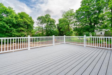 12 Verville Road Avon CT 06001