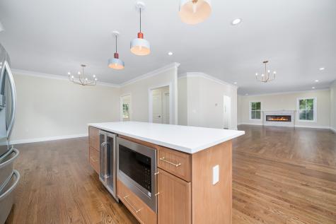 12 Verville Road Avon CT 06001