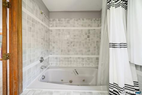 225 Bethmour Road Bethany CT 06524