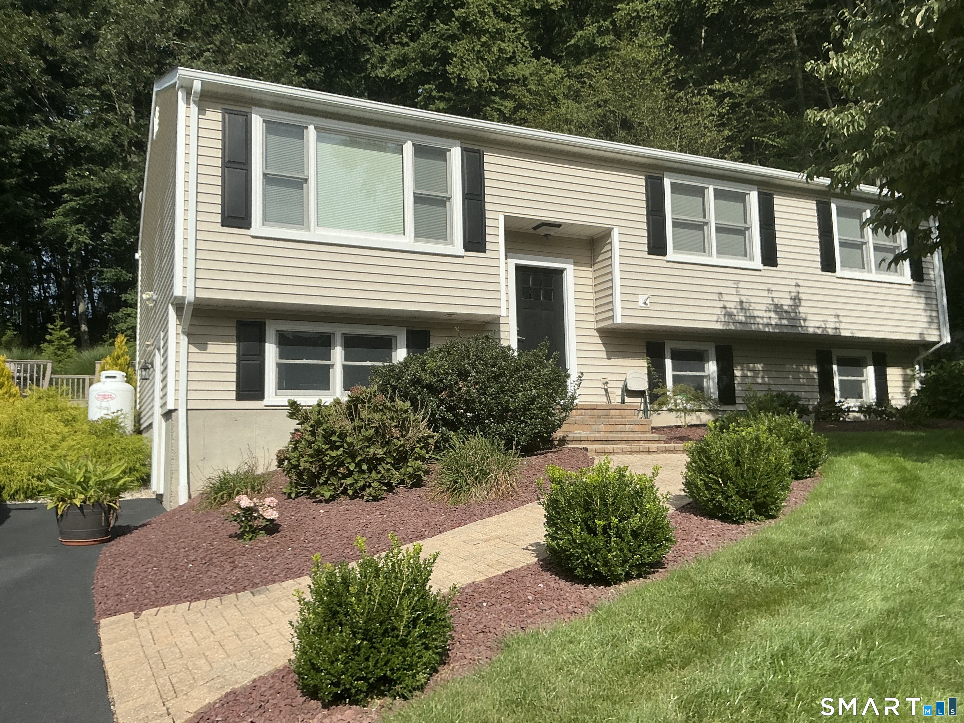 47 Moss Avenue Seymour CT 06483