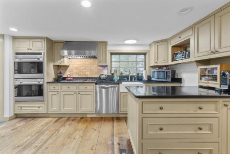 78 Main Street Newtown CT 06470