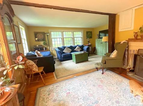 78 Main Street Newtown CT 06470