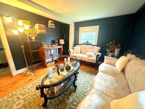 78 Main Street Newtown CT 06470