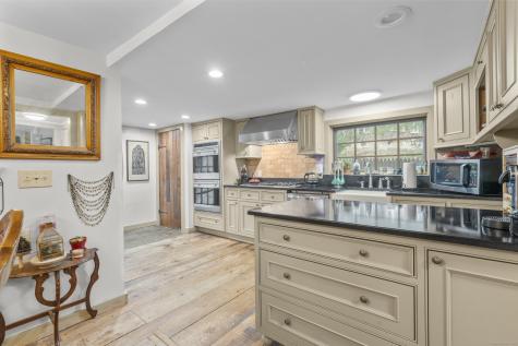 78 Main Street Newtown CT 06470