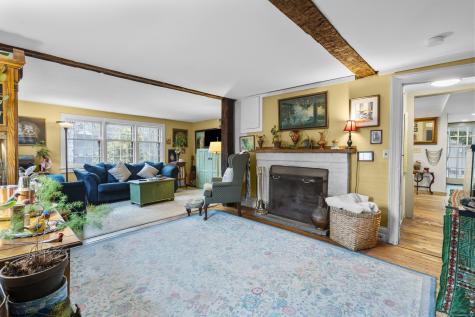 78 Main Street Newtown CT 06470