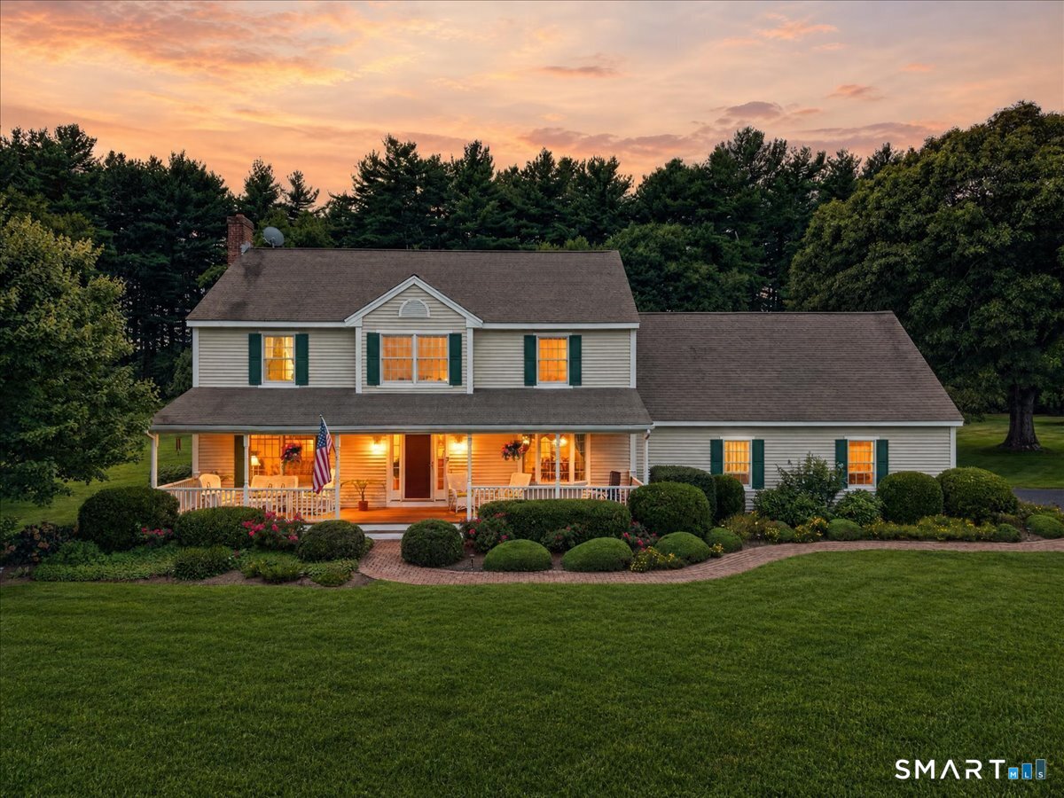 13 High Field Lane Chester CT 06412