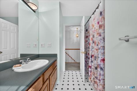 13 High Field Lane Chester CT 06412