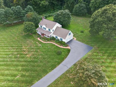 13 High Field Lane Chester CT 06412