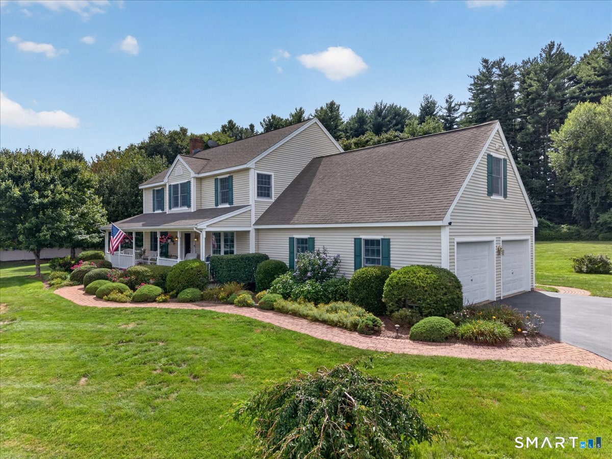 13 High Field Lane Chester CT 06412
