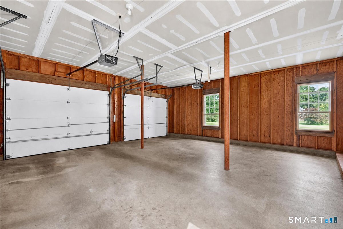 13 High Field Lane Chester CT 06412