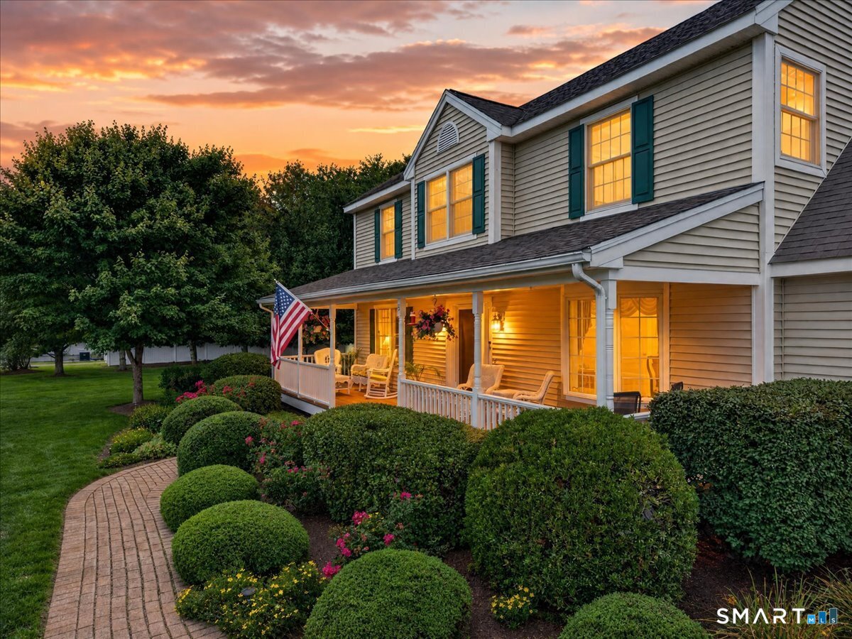 13 High Field Lane Chester CT 06412
