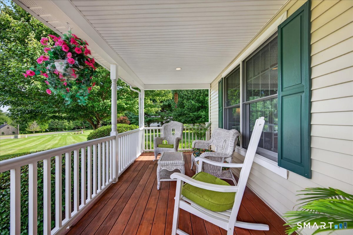 13 High Field Lane Chester CT 06412
