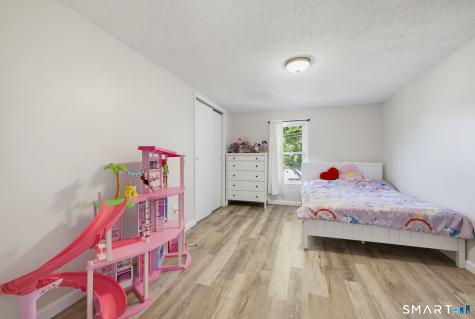 31 Ann Street East Haven CT 06512