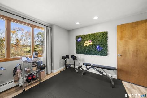 799 Bridge Street Suffield CT 06078