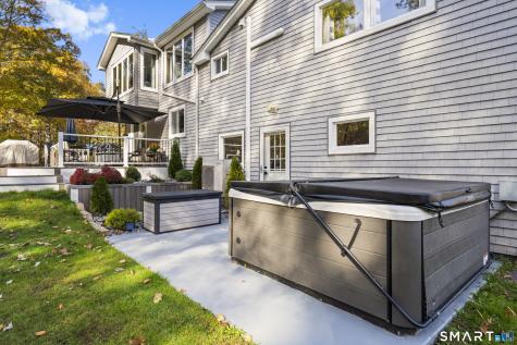 799 Bridge Street Suffield CT 06078