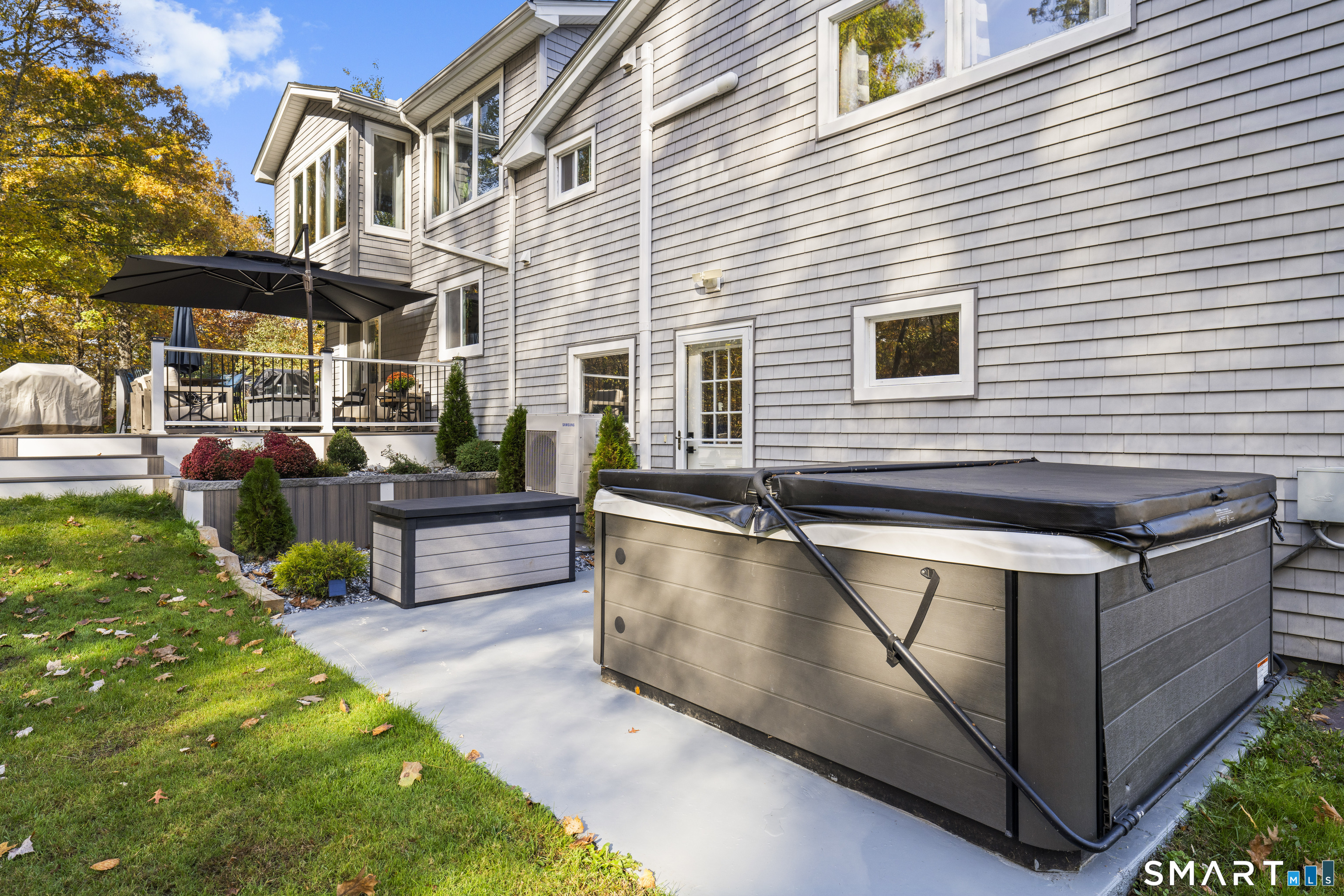 799 Bridge Street Suffield CT 06078
