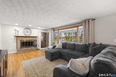 799 Bridge Street Suffield CT 06078