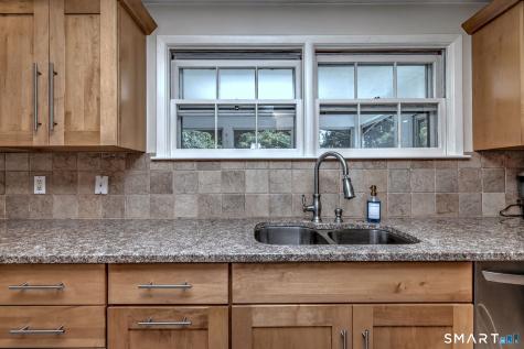 1085 Dunbar Hill Road Hamden CT 06514