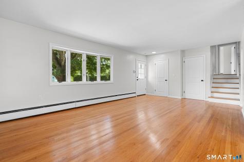 27 Sycamore Road Norwich CT 06360